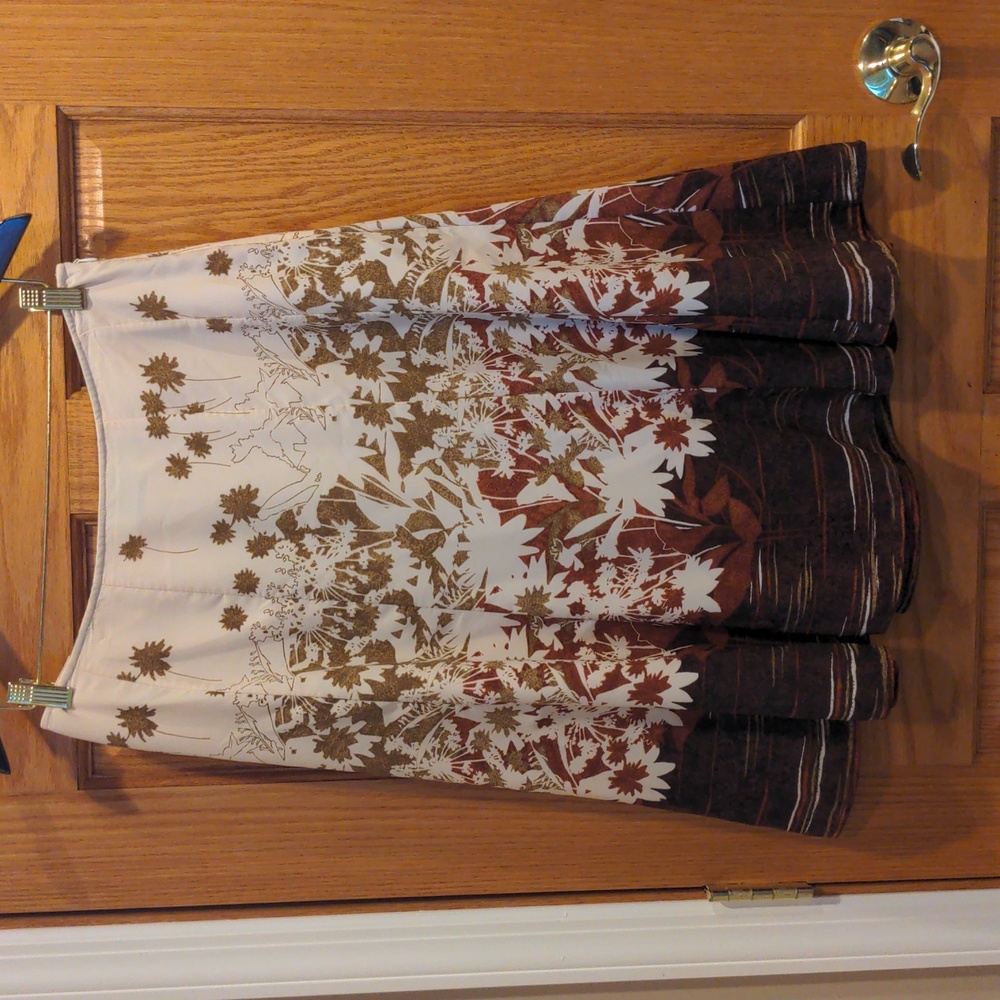 Beautiful fall skirt! Tailor B. Moss skirt women's size 6